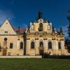 Kostel Tří Králů a kaple sv  Anny - Mnichovo Hradiště