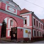 LOBEČ Zámek